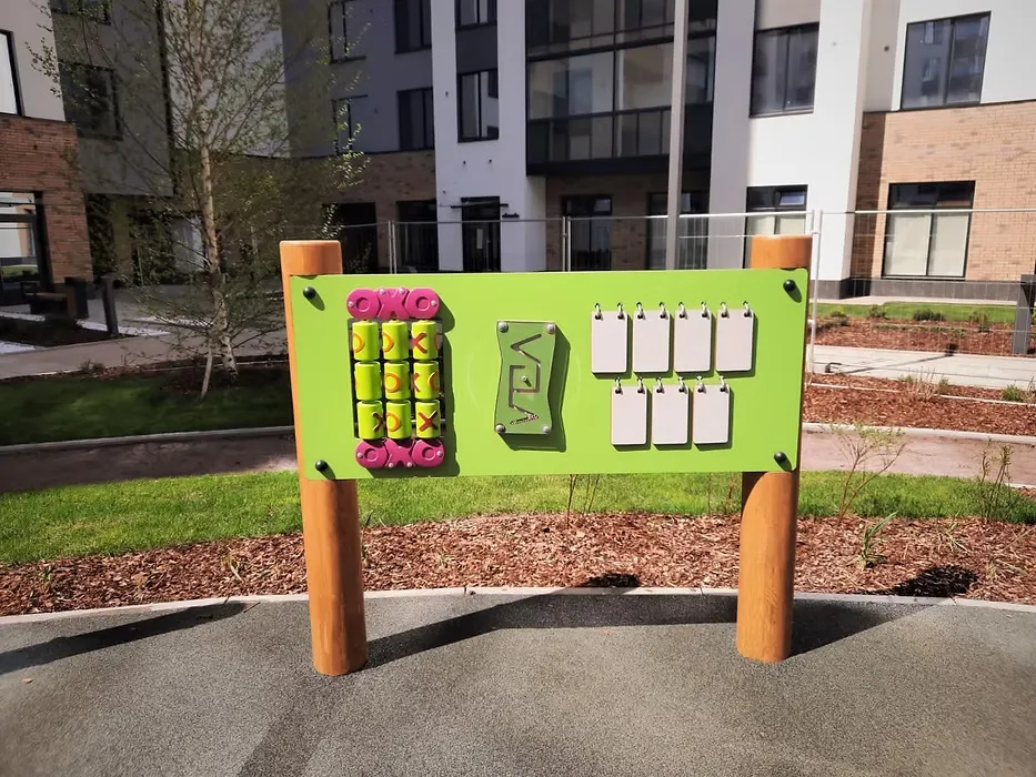 Бизиборд "Кнопка"